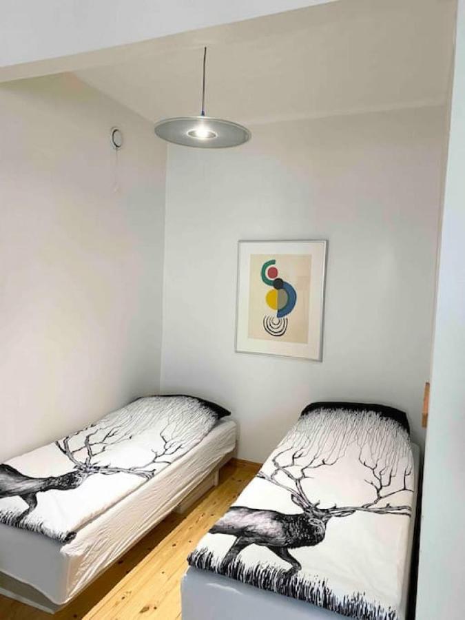 Ullanlinna Big Apartment In The Heart Of Helsingfors Exteriör bild